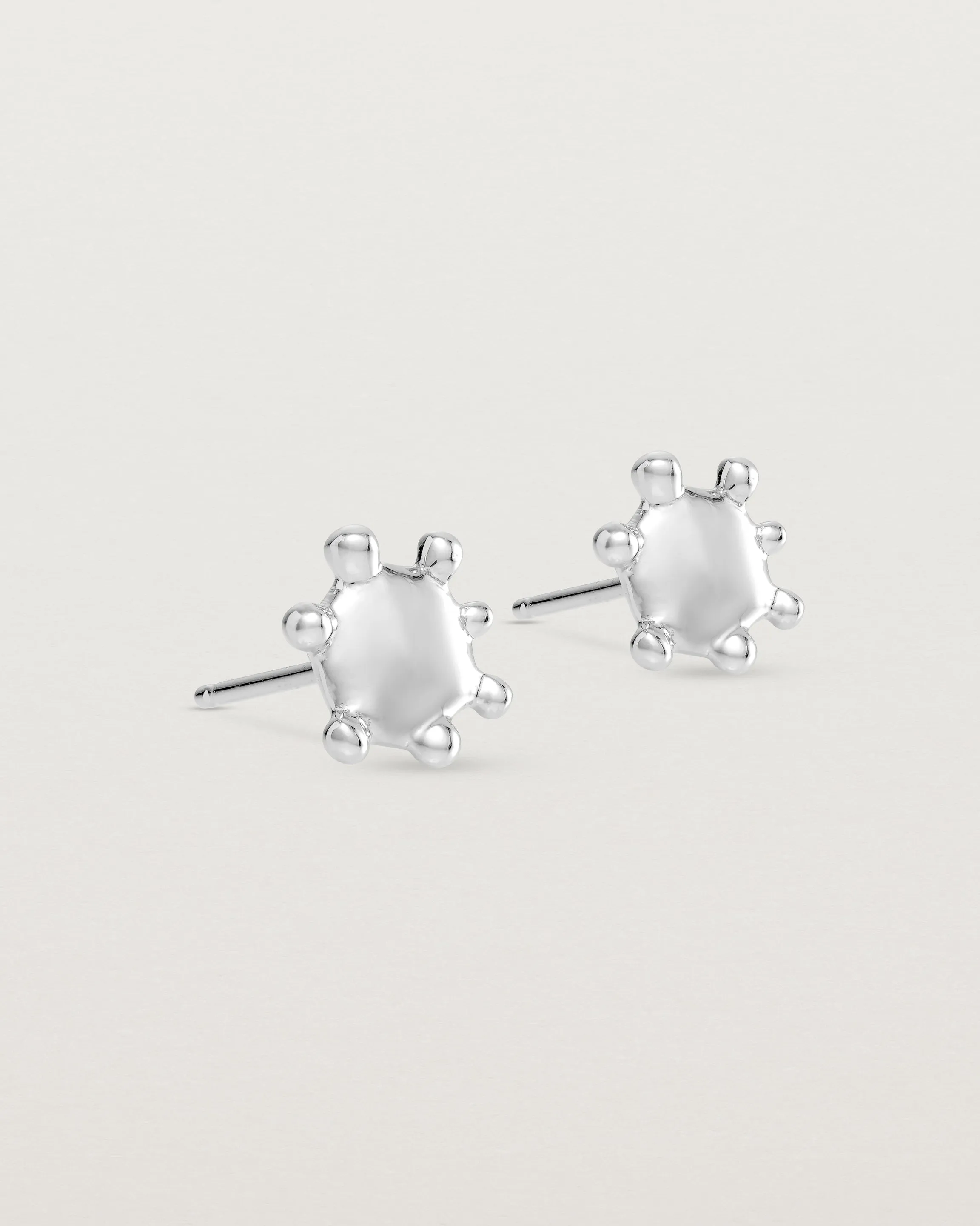 Dotted Mana Studs