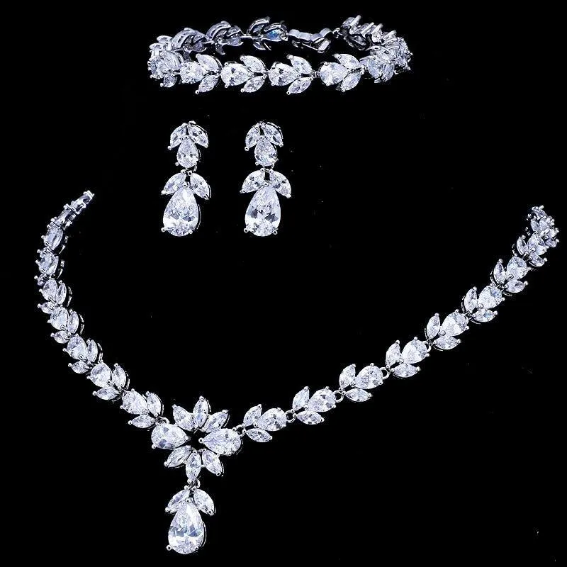 Luxury AAA  Quality Zircon Diamond Crystals 3 Piece Bridal Wedding Jewelry Set