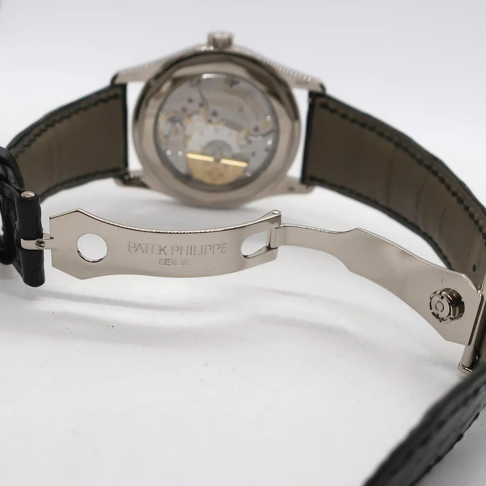 Patek Philippe Calatrava 6006G-001 White Gold Black Men's