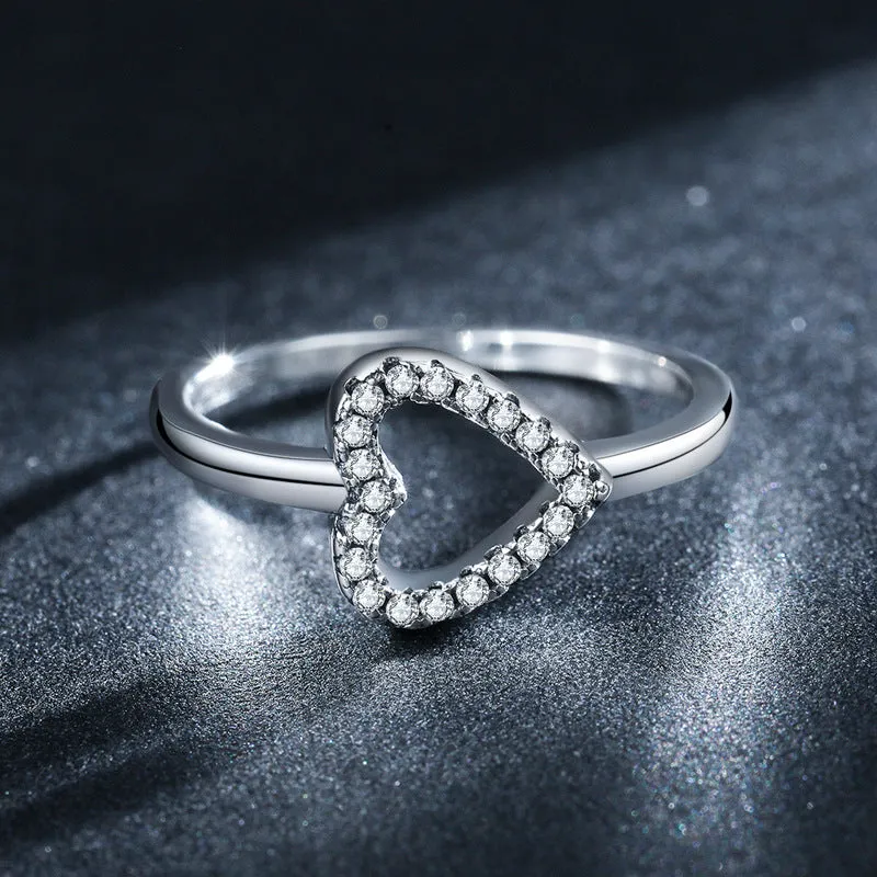 S925 Sterling Silver Heart-shaped Zircon Ring in Retro Style