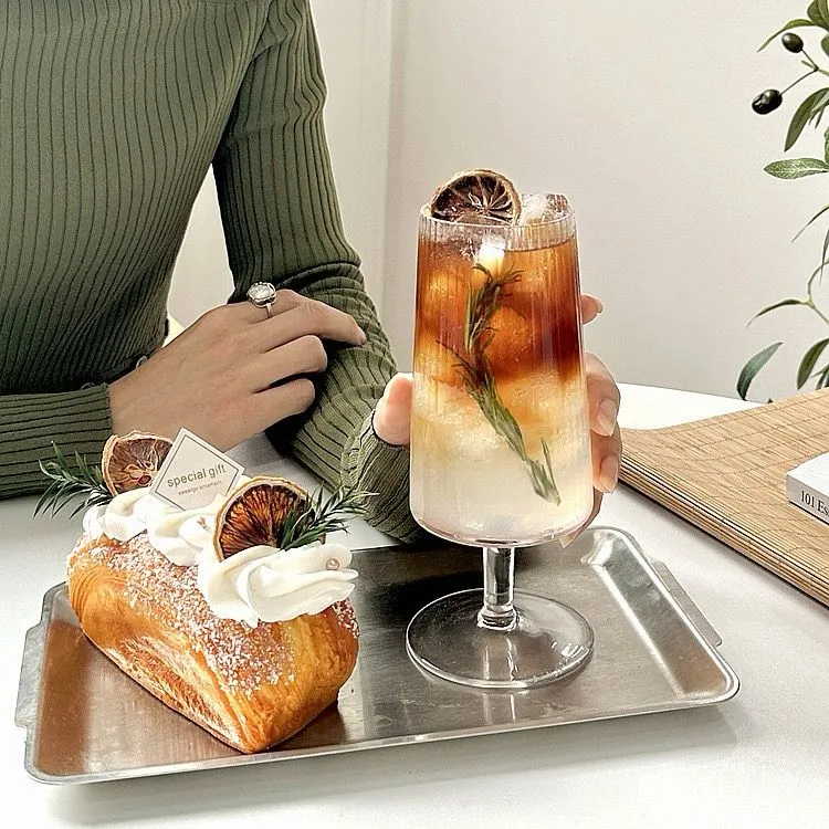 STEMMED COCKTAIL GLASS - Set of 2